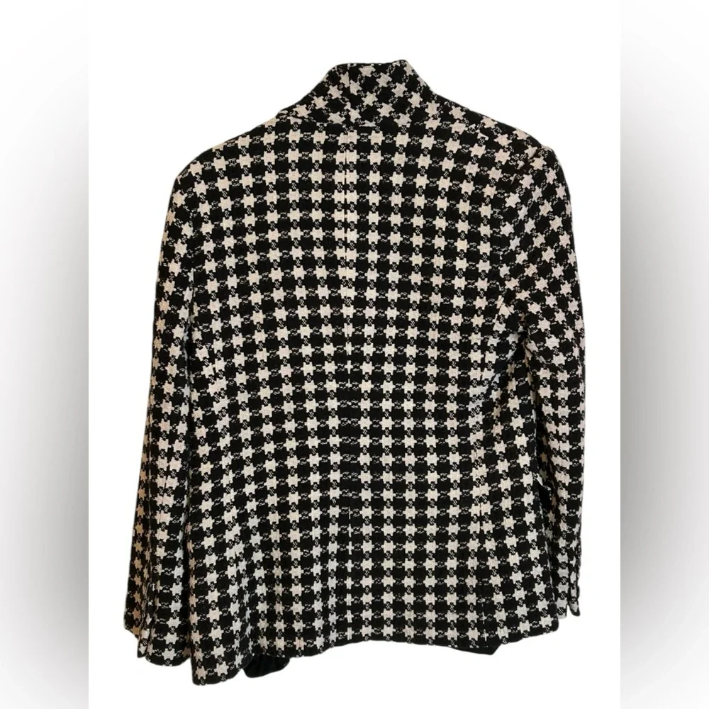 Austin Reed Black and White Houndstooth Blazer - Picture 6 of 7